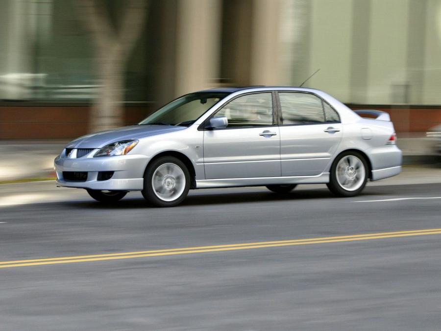  Mitsubishi Lancer Sport 2003 года  (US) (фото 3 из 6)